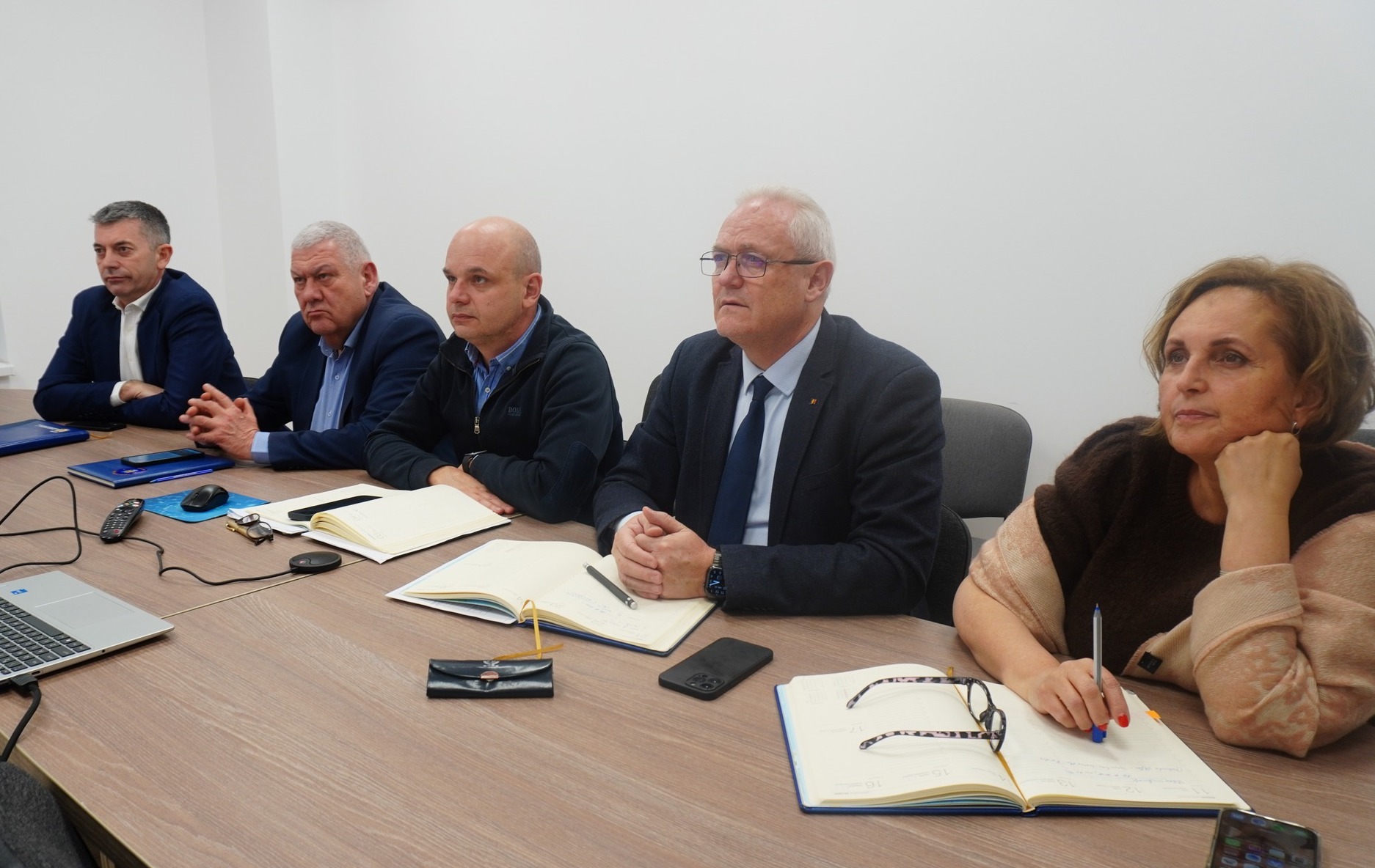 IMPLICARE. Prefectura Satu Mare, dialog activ cu Ministerul Mediului pe tema noilor reglementări pentru ariile naturale protejate