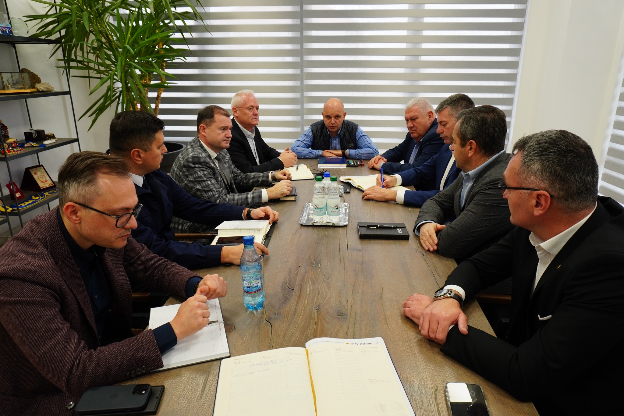 SIGURANȚĂ. Satu Mare sub control: Prefectul Altfatter evaluează acțiunile MAI și pregătirile pentru 1 Decembrie