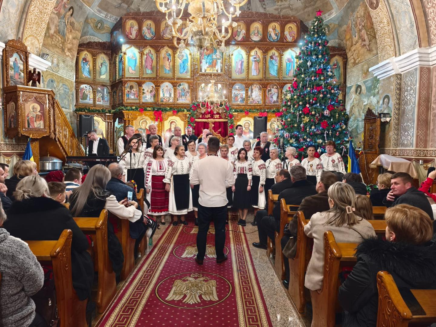 Concert de colinde la Medieșu Aurit - tradiția care adună comunitatea