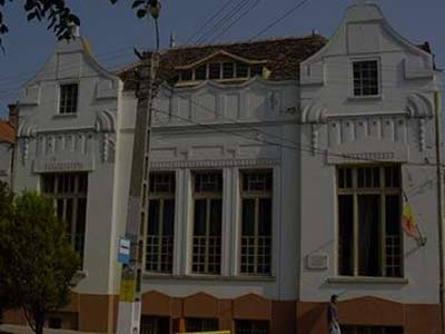 Finalizarea proiectului „Reabilitare moderată a imobilului Sala de spectacole”