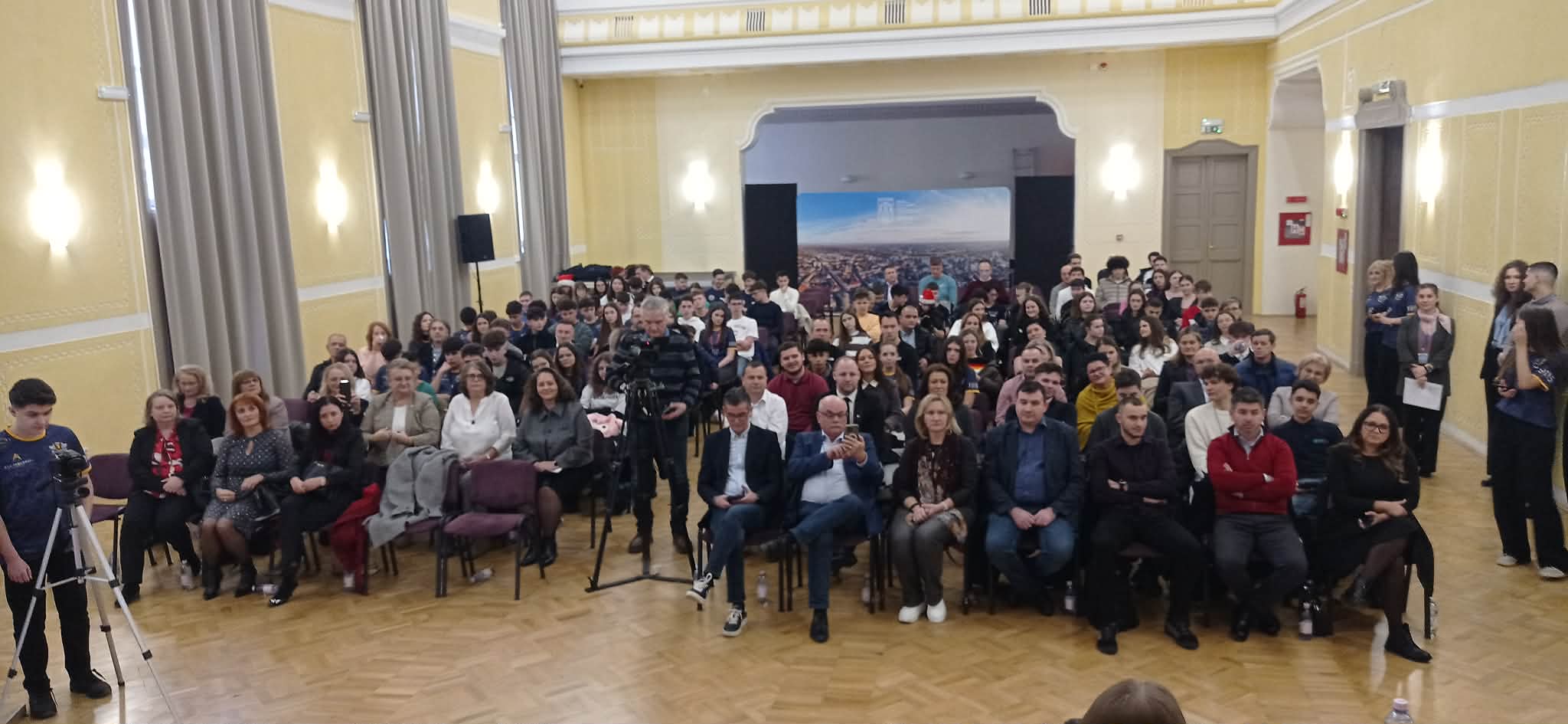 INSPIRAȚIE STEAM TALKS, un dialog despre viitor, la Casa Meșteșugarilor din Satu Mare