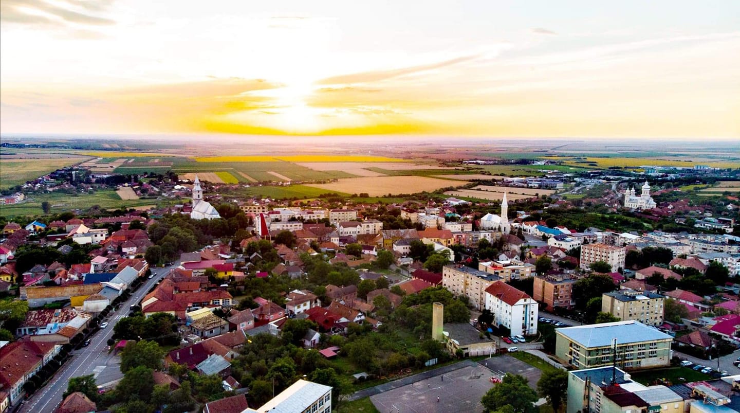 Tășnad – istorie, credință și patrimoniu păstrate în inima orașului