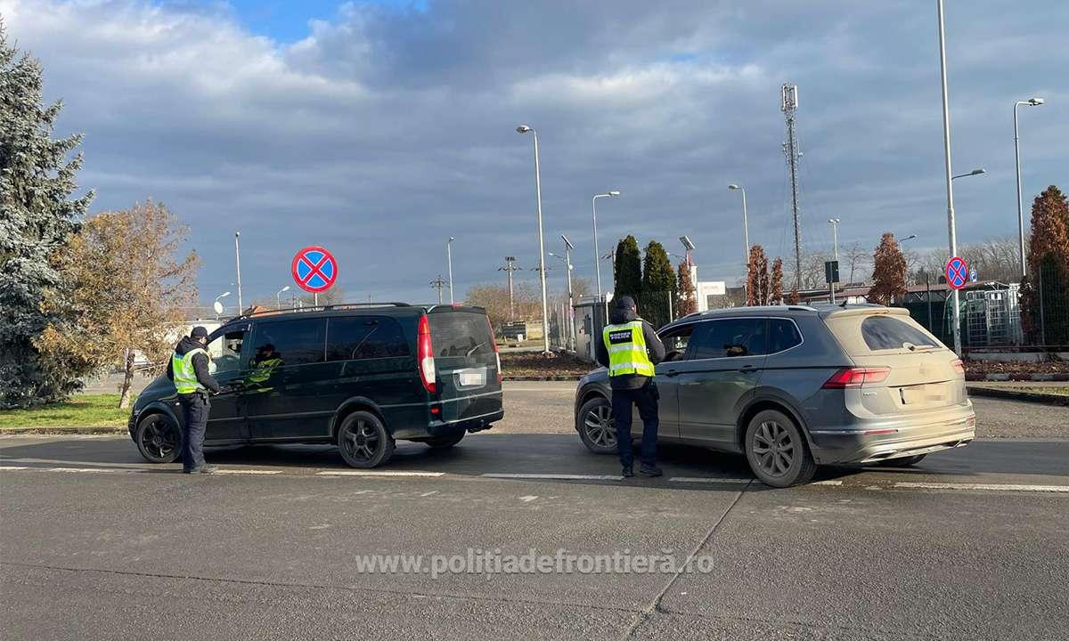Permis de conducere fals, descoperit de polițiștii de frontieră din cadrul SPF Carei