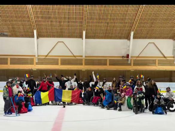 Hora Unirii, pe patinoar: Patinoarul de la Complexul Cheile Grădiștei Fundata a devenit, de Ziua Unirii, scenă pentru solidaritatea a peste 100 de persoane cu dizabilități și familiile lor