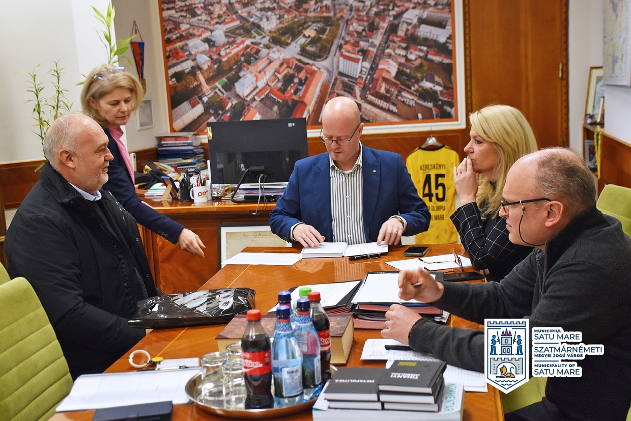 ADMINISTRAȚIE Primarul municipiului Satu Mare, Kereskényi Gábor, în dialog direct cu cetățenii