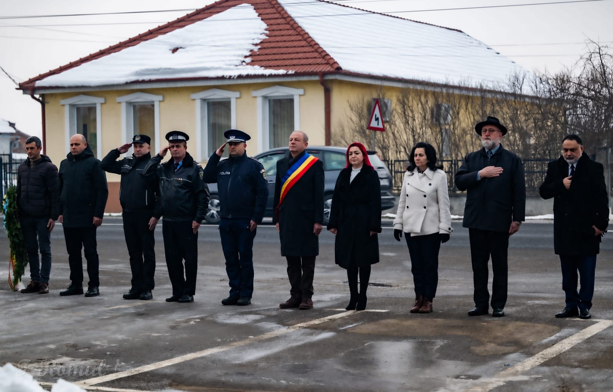 Mica Unire, sărbătorită la Ardud în avans, printr-un moment festiv desfășurat în fața bustului domnitorului Alexandru Ioan Cuza