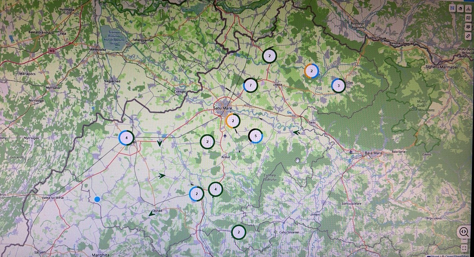 Intervenții continue pentru deszăpezirea drumurilor județene