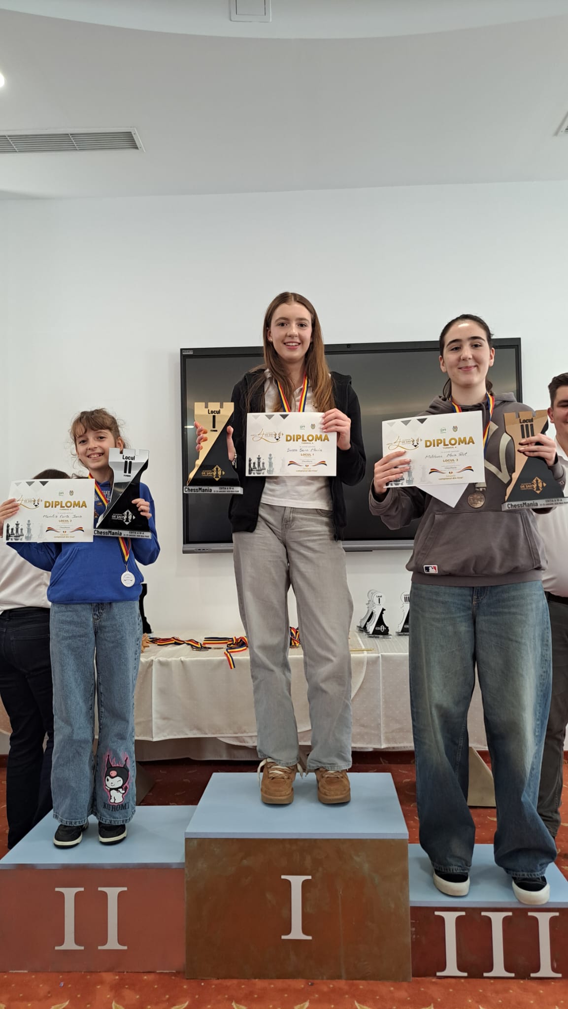 David Ilonczai câștigă concursul internațional de șah Cupa ChessMania