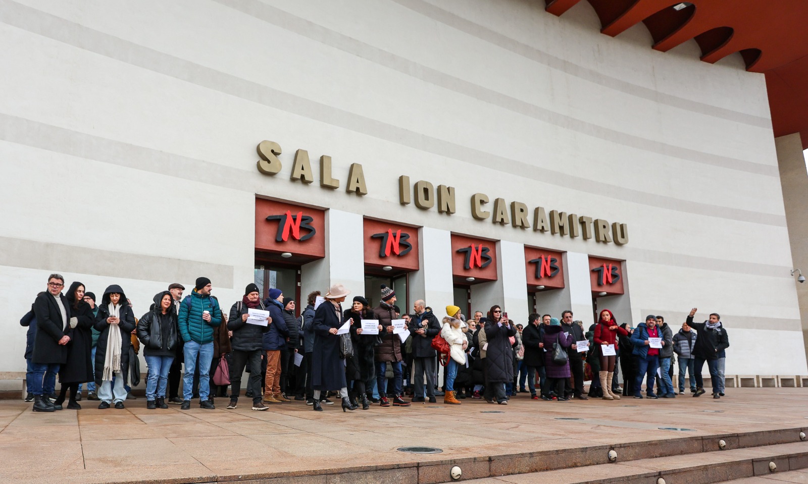 Țara în care deciziile țin mai puțin decât o promisiune electorală