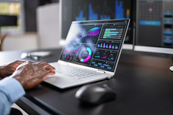 COMUNICAT/ANUNȚ Încep activitățile proiectului “DIGITALIZAREA COMPANIEI RMN CONTA ANALIST SRL”