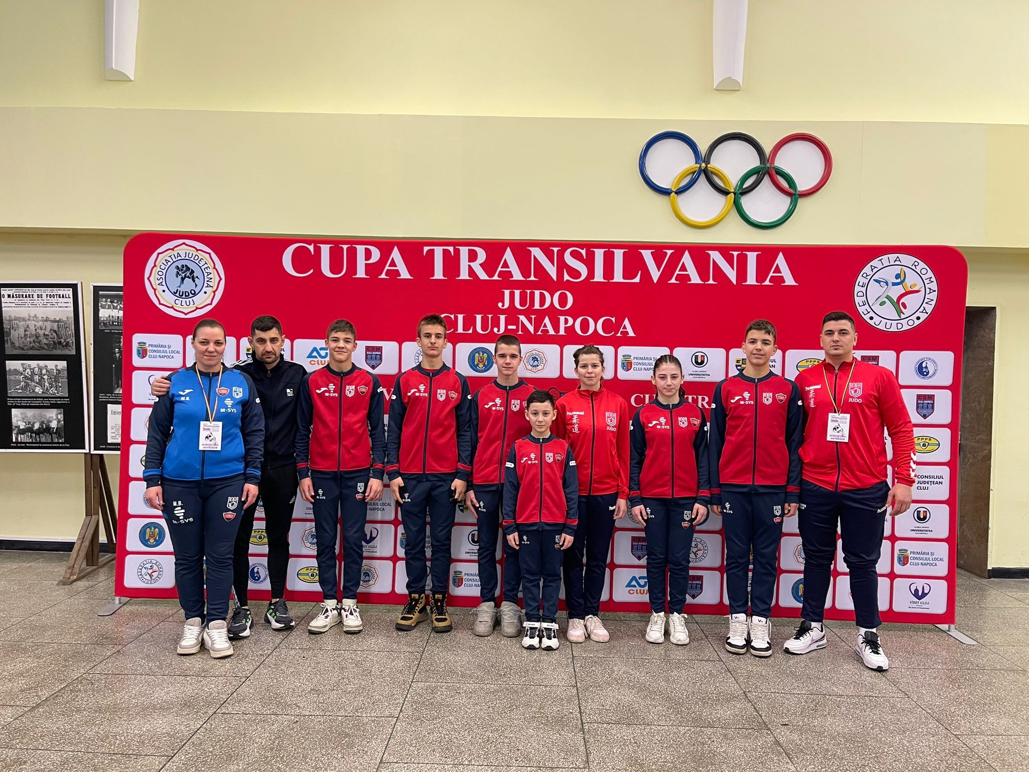 Elevii lui Marian Halas s-au  întors de la Cluj cu medalii