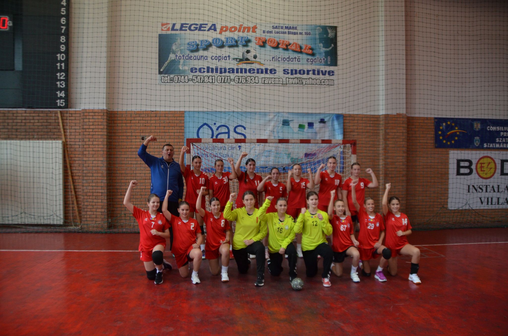 Handbal junioare III: LPS Satu Mare s-a impus în duelul local cu CSM Olimpia, după un meci echilibrat