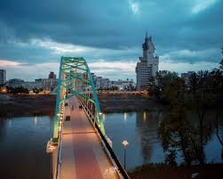 IUBIRE Podul Prieteniei devine locul declarațiilor de dragoste la Satu Mare