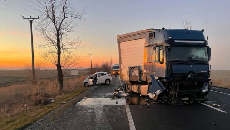 ACCIDENT Coliziune pe DN19A: o femeie rănită după o depășire periculoasă
