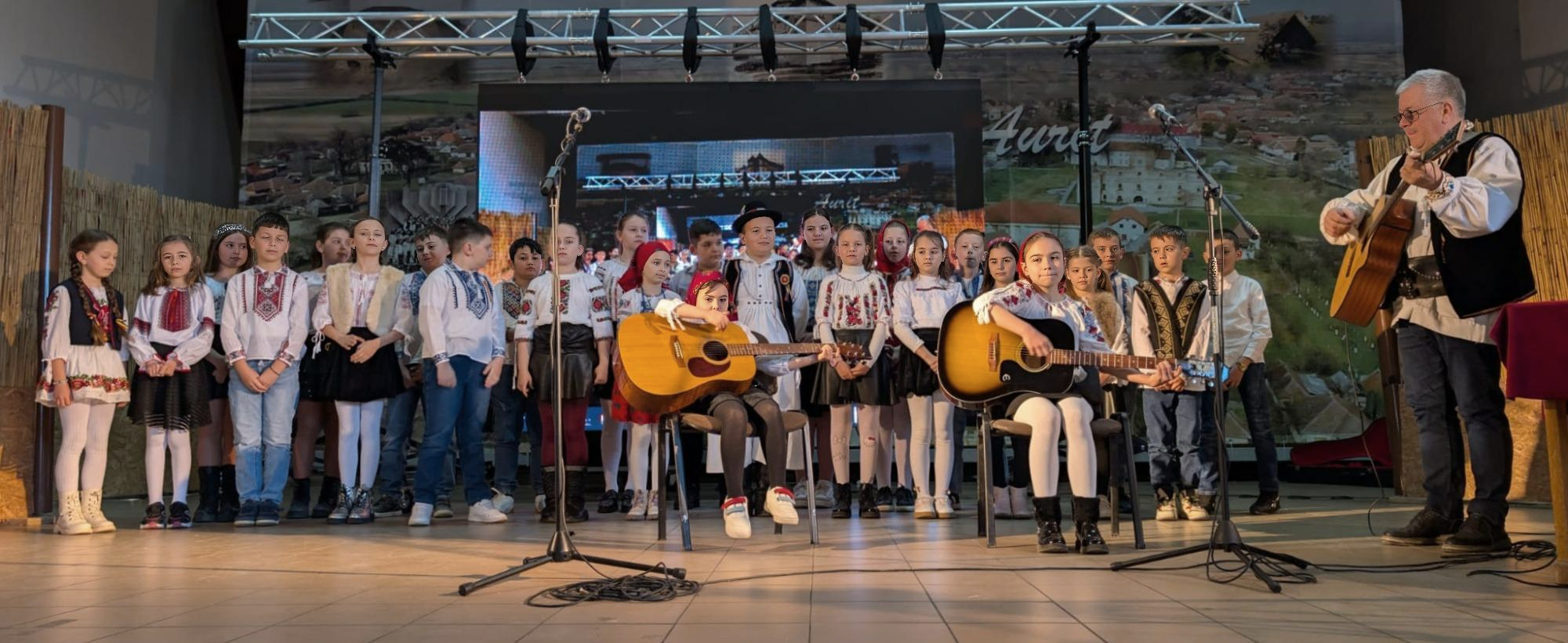 Evenimentul „Simboluri solare și renaștere în ceramica dacică – Medieșu Aurit” a adus istoria în prezent prin tehnologie și implicare comunitară