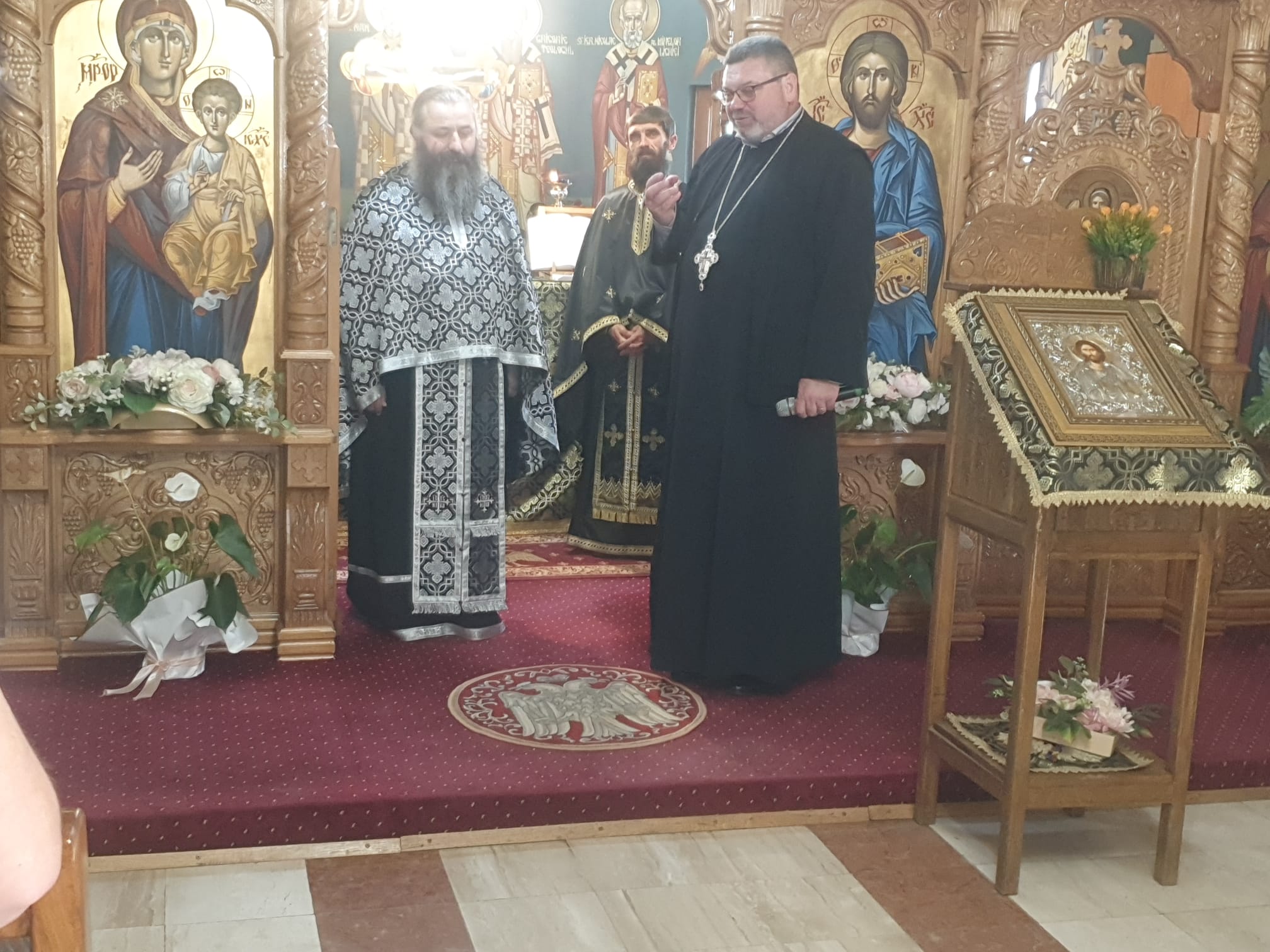 DUHOVNICIE Starețul Mănăstirii Scărișoara Nouă, invitat la Liturghia Darurilor la Liceul Teologic „Nicolae Steinhardt”