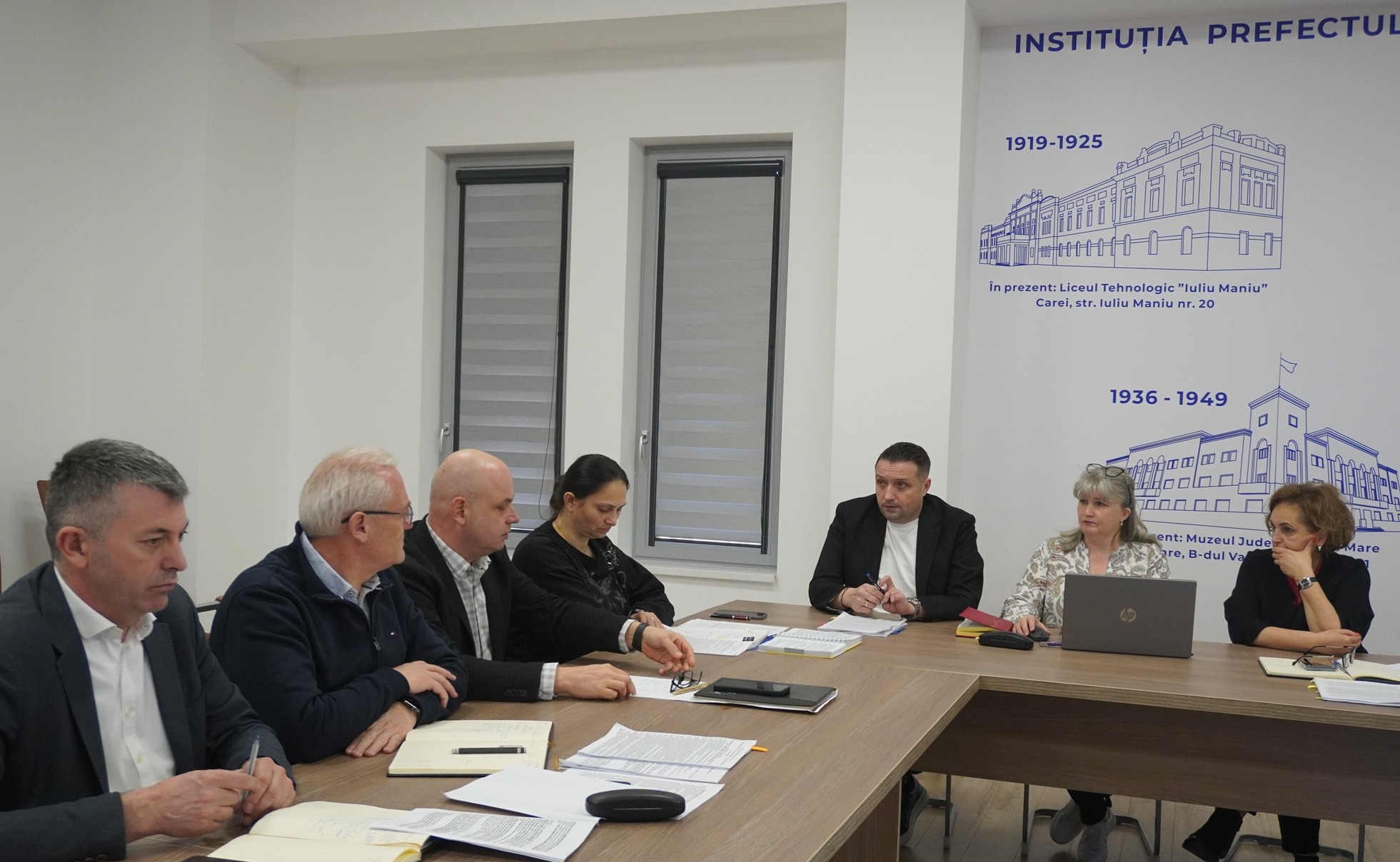 REORGANIZARE. Prefectul declanșează analiza la sânge a organigramelor din județ: 30% mai puține posturi în primării