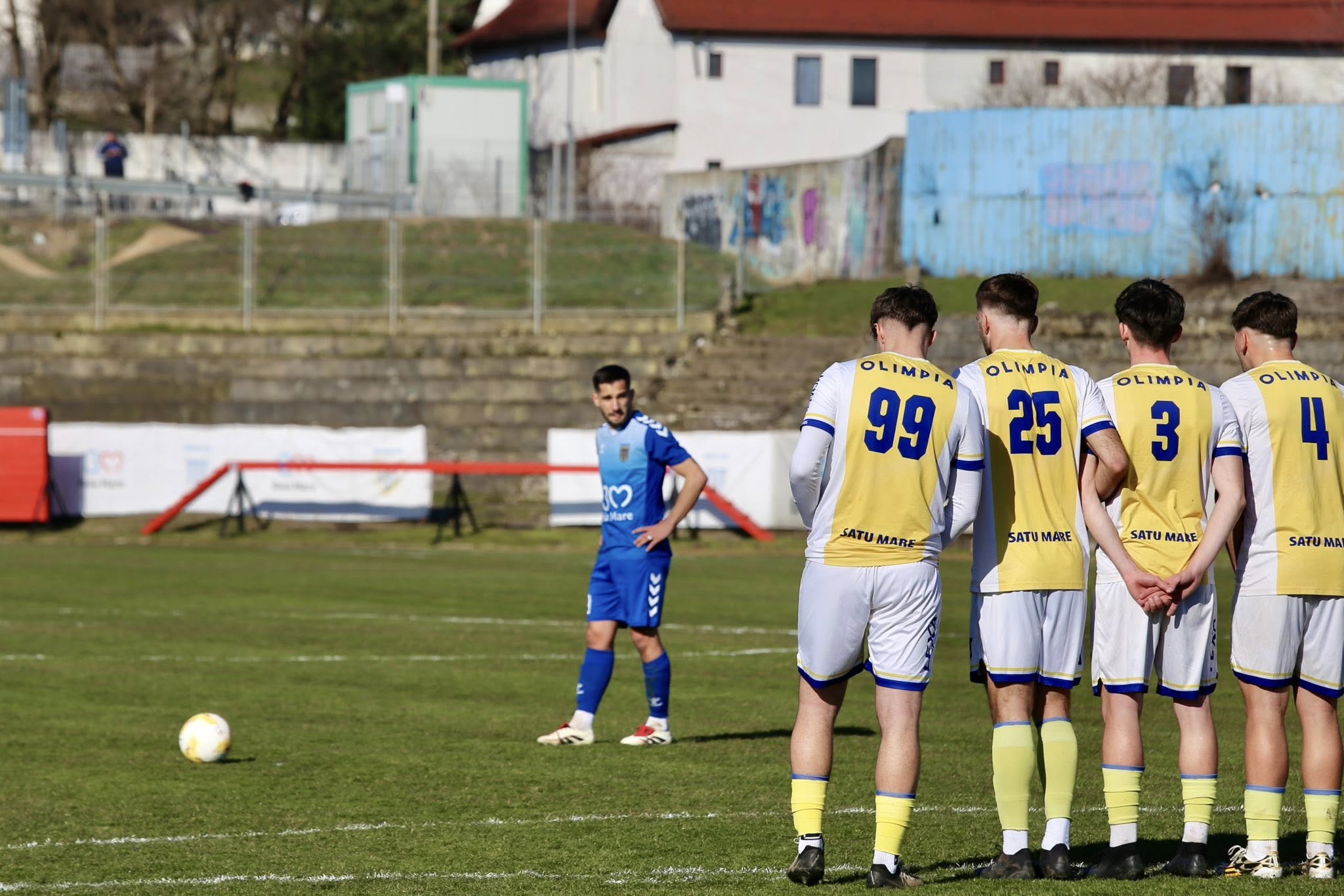 Trupa lui Cristi Popa  a rezistat o repriză la Baia Mare