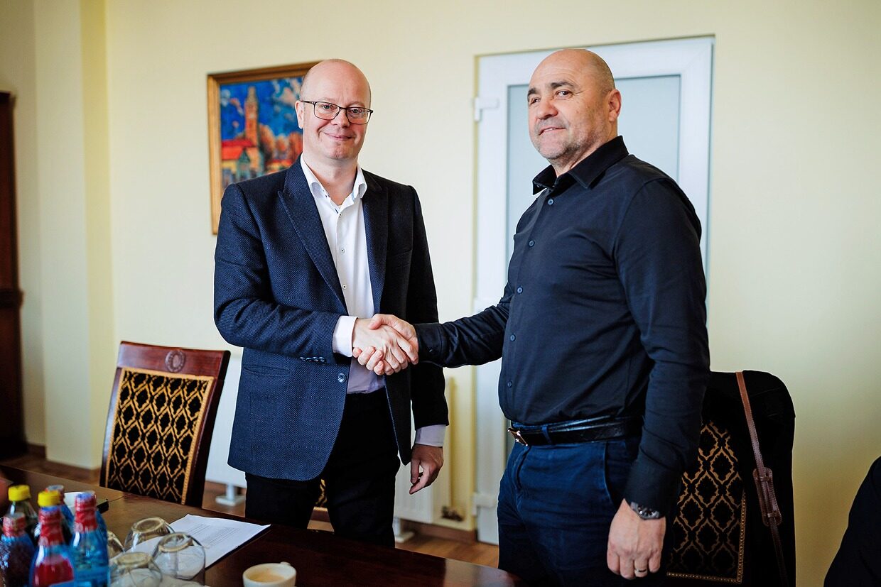 INVESTIȚII. Cea mai mare investiție din fonduri proprii a Apaserv, semnată la Satu Mare